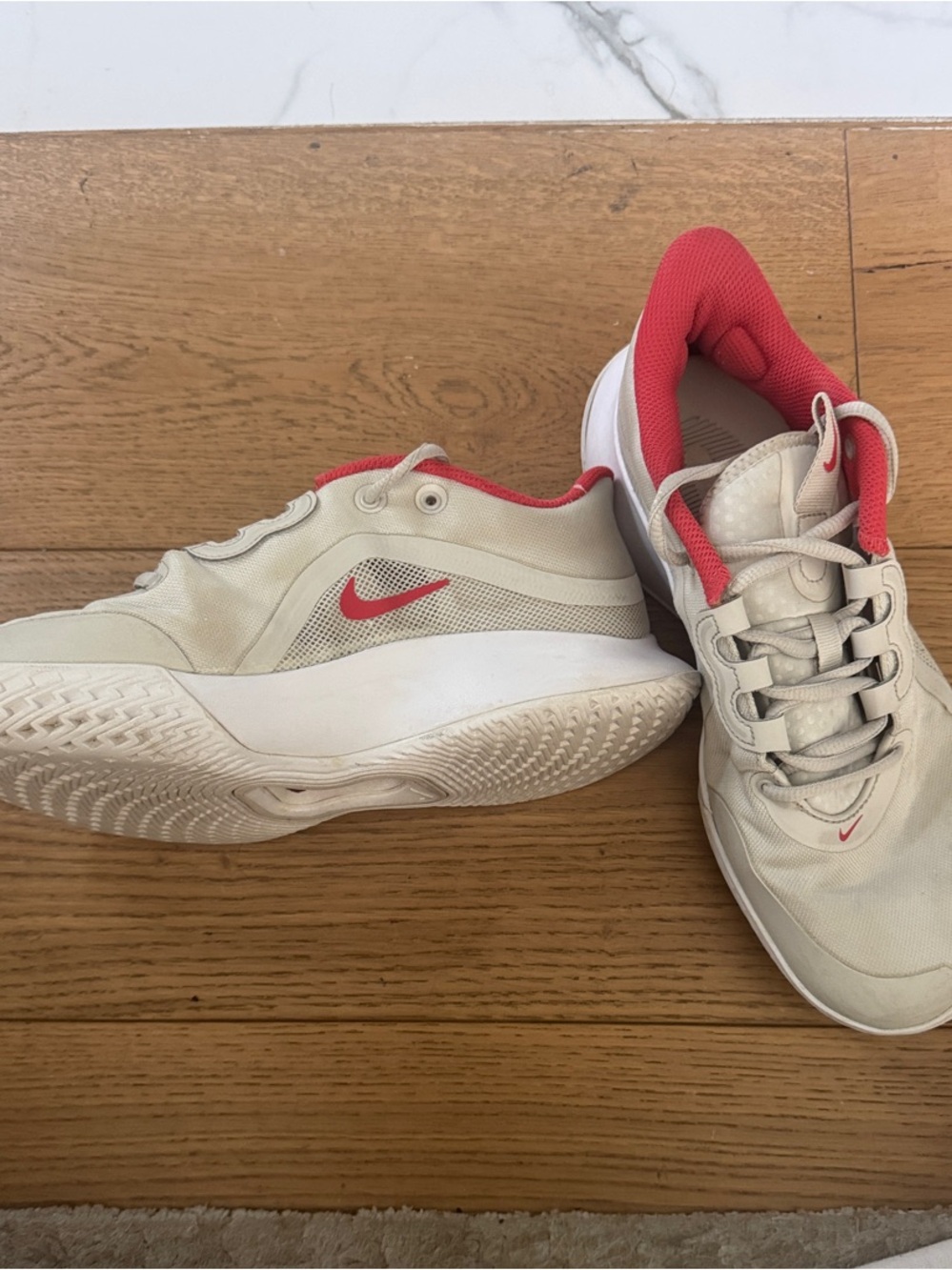 Nike Court Air Max Volley Tennis Shoe size 8.5